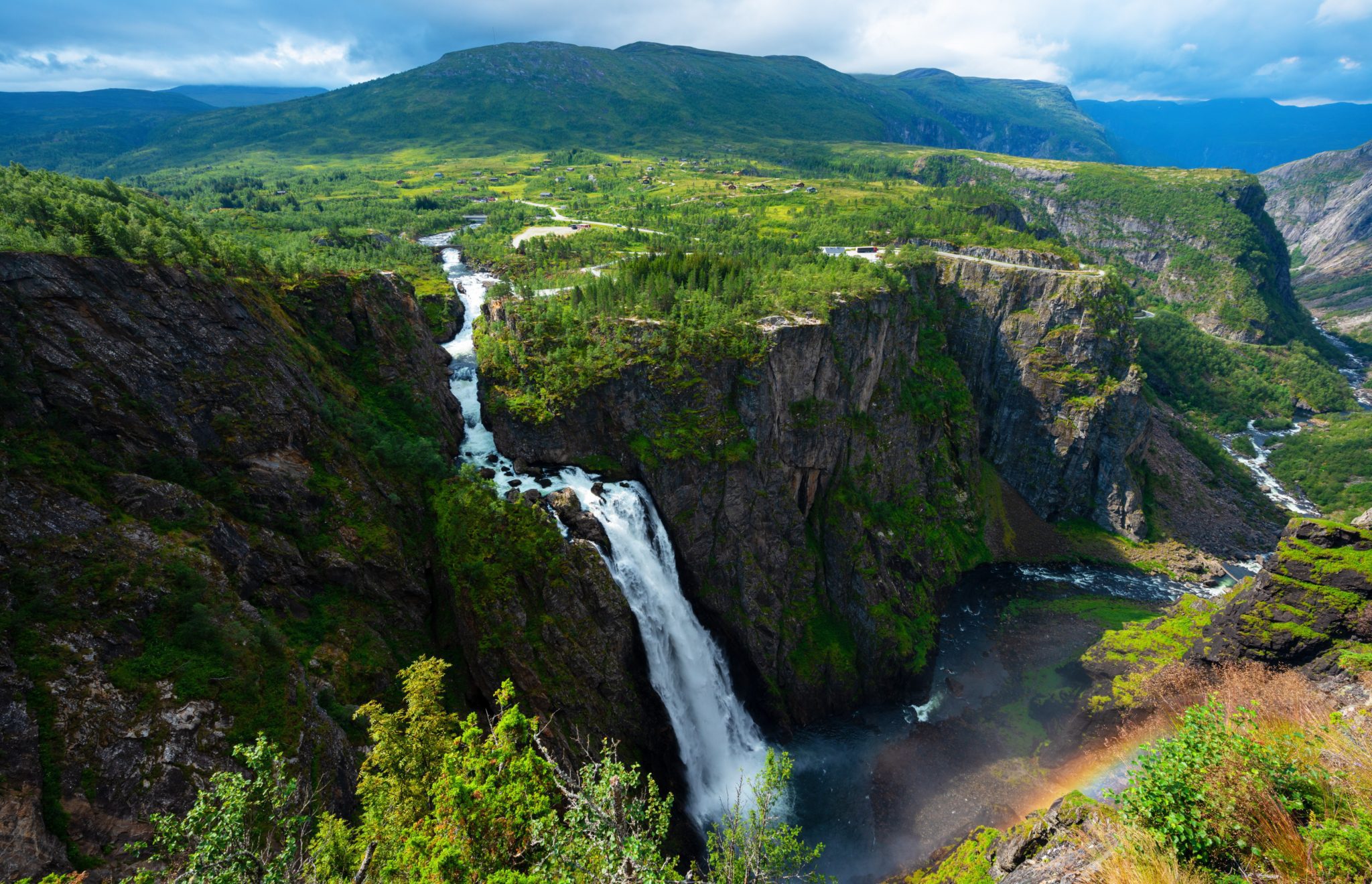 Noorwegen Voringsfossen-waterfall.-National-park-Hardangervidda-
