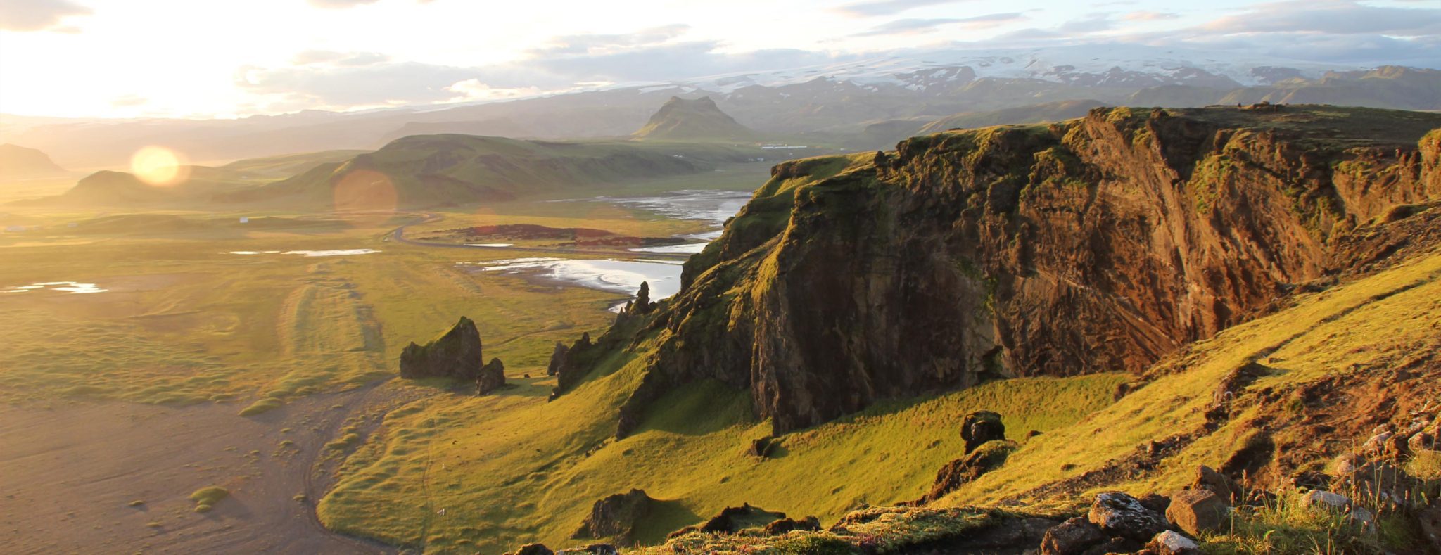 Zonsondergang bij Vík, foto: Carla den Besten